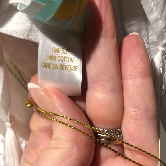 NWT WHITE DIA Collection cotton and silver thread and tassel wrap style one size - Picture 7 of 7